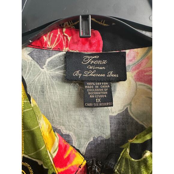 TRENZ WOMAN by Theresa Renz Floral Embroidery Cutout Zip Up Blazer Plus Size 1X - Picture 8 of 9